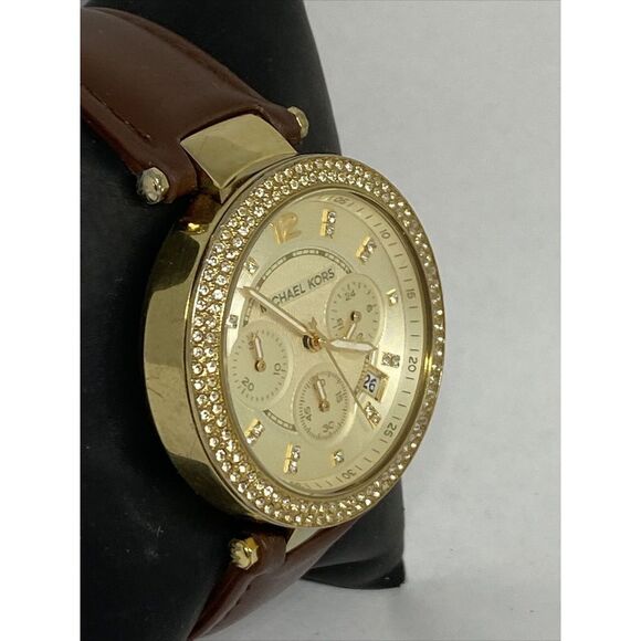 Michael Kors MK5632 Women's Brown Leather Gold Analog Dial Quartz Watch QB442 - Picture 5 of 12